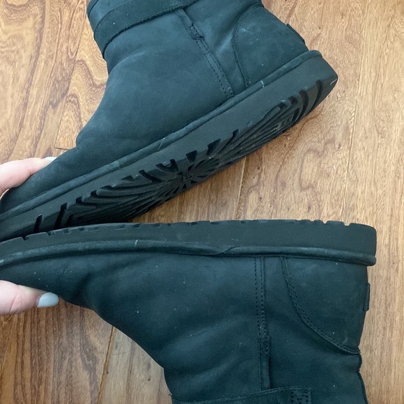 UGG SIZE 11 - Good condition - RELLA style - black - Picture 10 of 11